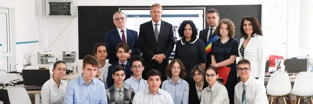 Vizita domnului Președinte Klaus Iohannis la Colegiul Național ”Grigore Moisil”
